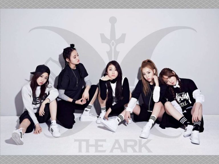 Była członkini The Ark i UNI.T ogłasza ślub w odręcznym liście