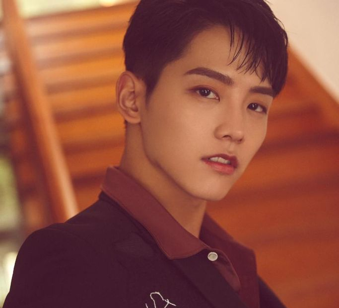 Yoonsan z HOTSHOT zaciągnął się do wojska