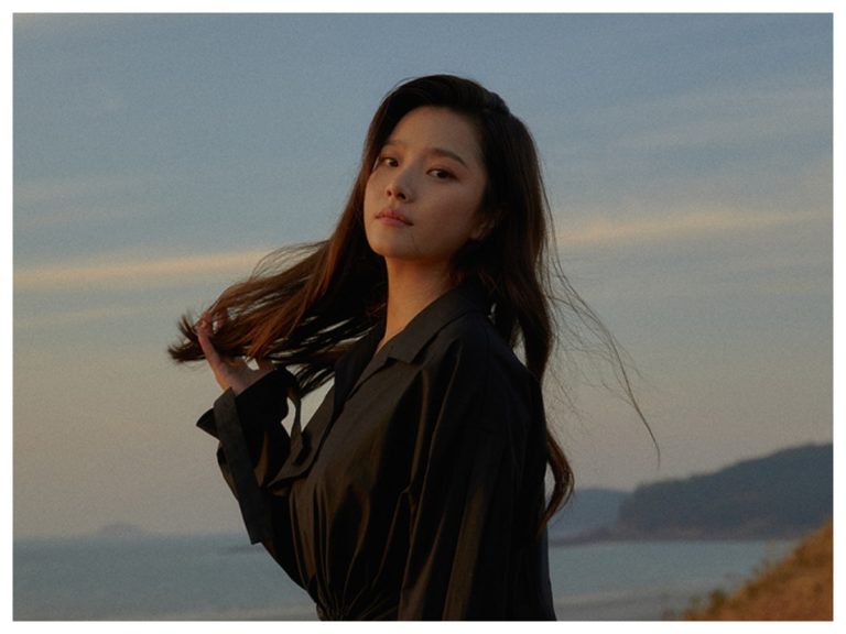 Piosenkarka Ben urodziła córkę