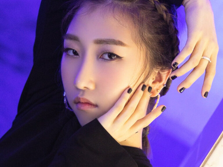 HAN WOOM (PRECIOUS)