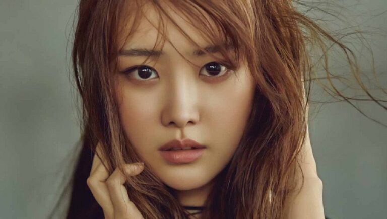 Song Ji Eun i Park We udostępniają piękne zdjęcia ślubne