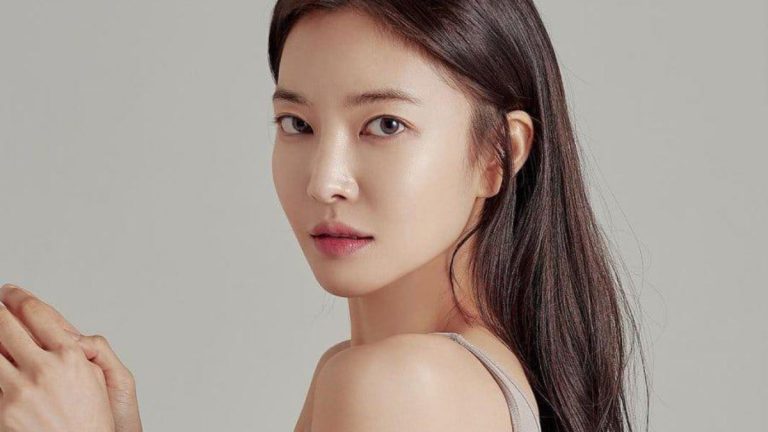 Kim Yoon Ji (NS Yoon-G) ogłasza plany małżeństwa