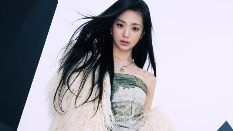 Ahyeon cieszy się sukcesem po powrocie BABYMONSTER