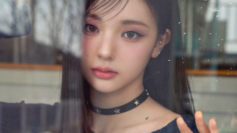 KWAK YEONJI (TRIPLES)