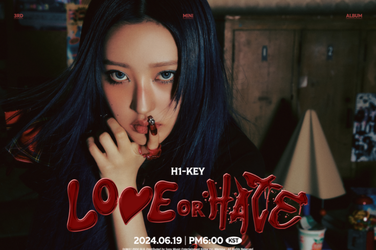 Hwiseo z H1-KEY osobiście ucisza plotki o randkach z członkiem AMPERS&ONE