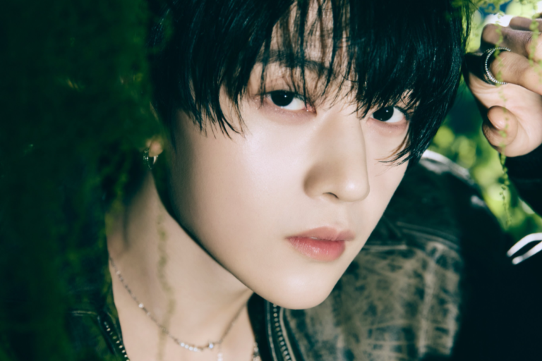 Seok Matthew i Park Gun Wook z ZEROBASEONE podpisali kontrakty z WAKEONE