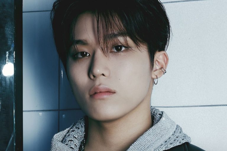 Park Jeongwoo (TREASURE)