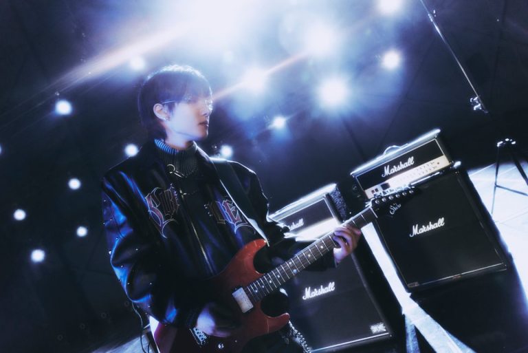 KIHOON (CATCH THE YOUNG)
