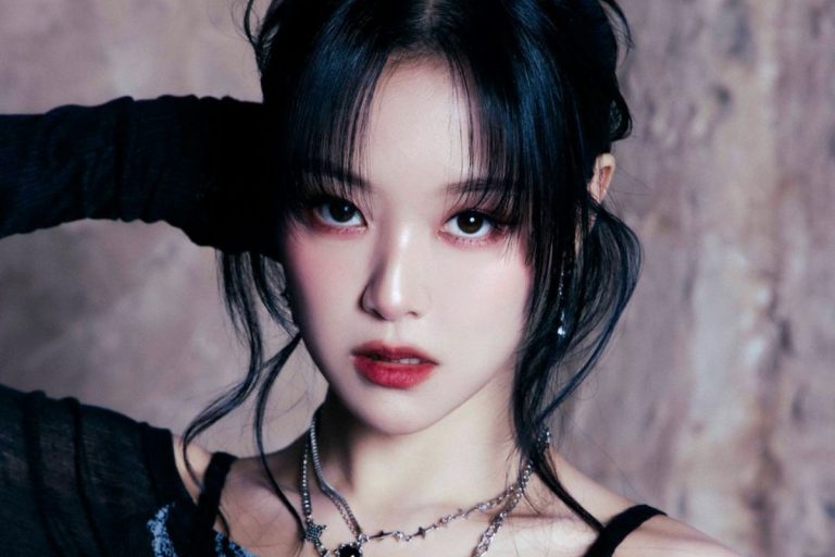 HYUNJIN (LOOSSEMBLE/LATENCY)